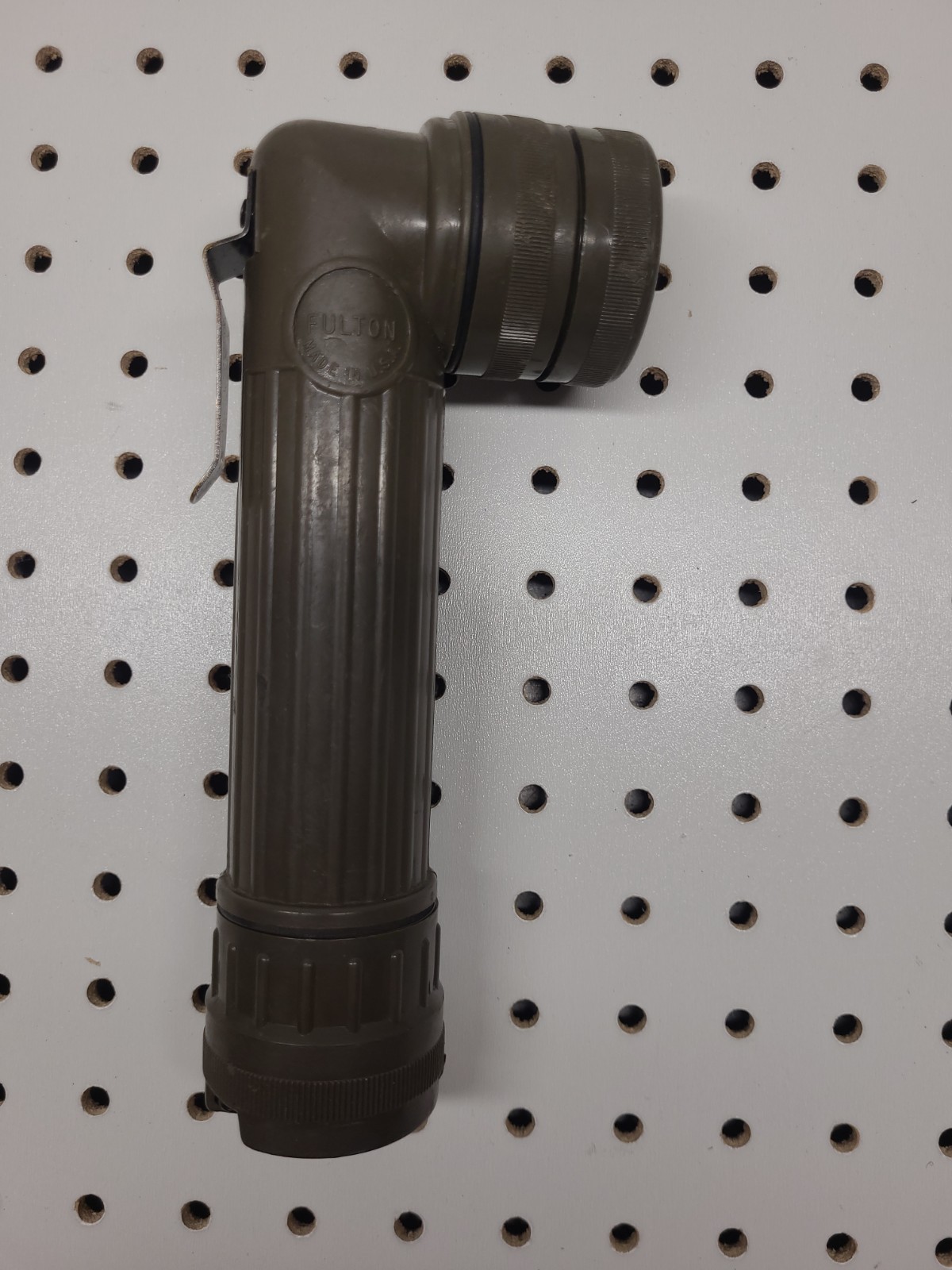 U.S Military Issue Angle Head Flashlight G.T MX-991/U OD Green U.S.A Not Tested