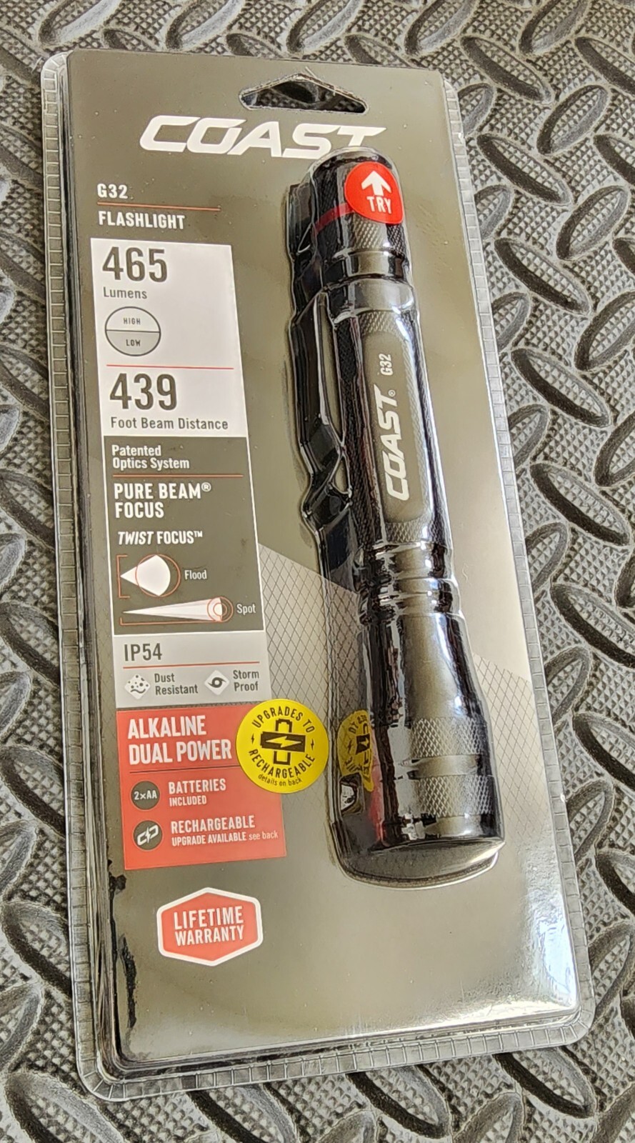 Coast G32 Flashlight with Pocket Clip – Batteries Included – Focusing Beam