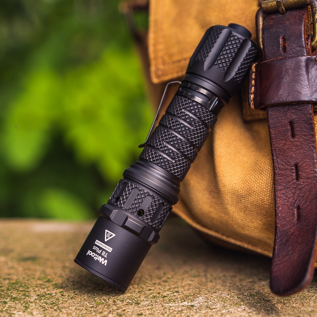 Weltool T8PLUS TAC 2180 Lumens 636 Meters Beam Throw Tactical 21700 Flashlight