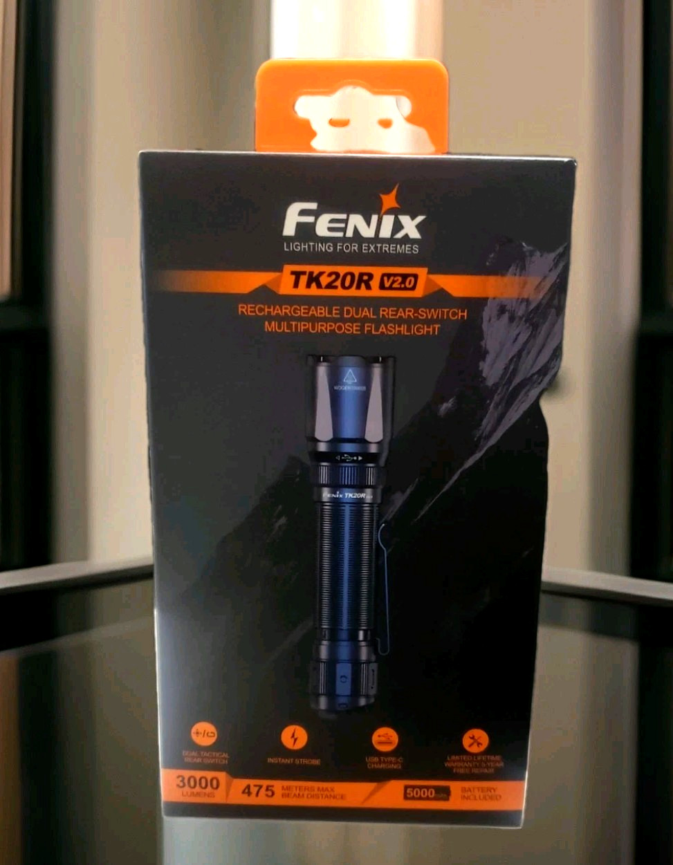 FENIX TK20R v2.0 Rechargeable Multi-Purpose Flashlight 3000 Lumens – NEW $119.95
