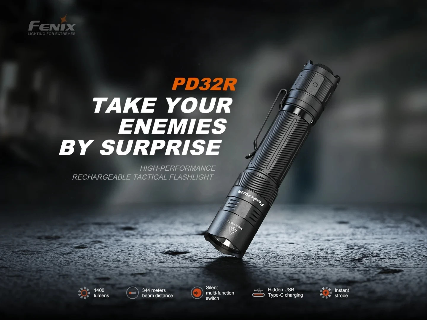 Fenix PD32R 1400 Lumens 347 meters IP68 Flashlight