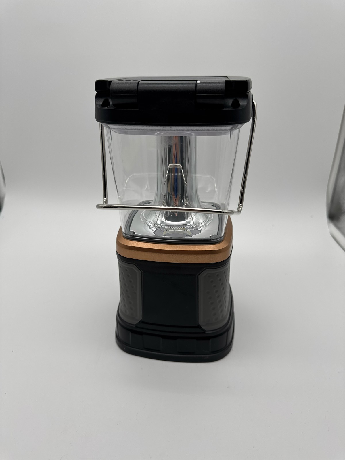 Duracell 3000L Tri-Power Rechargeable Lantern Solar USB-C Built-in Power Bank