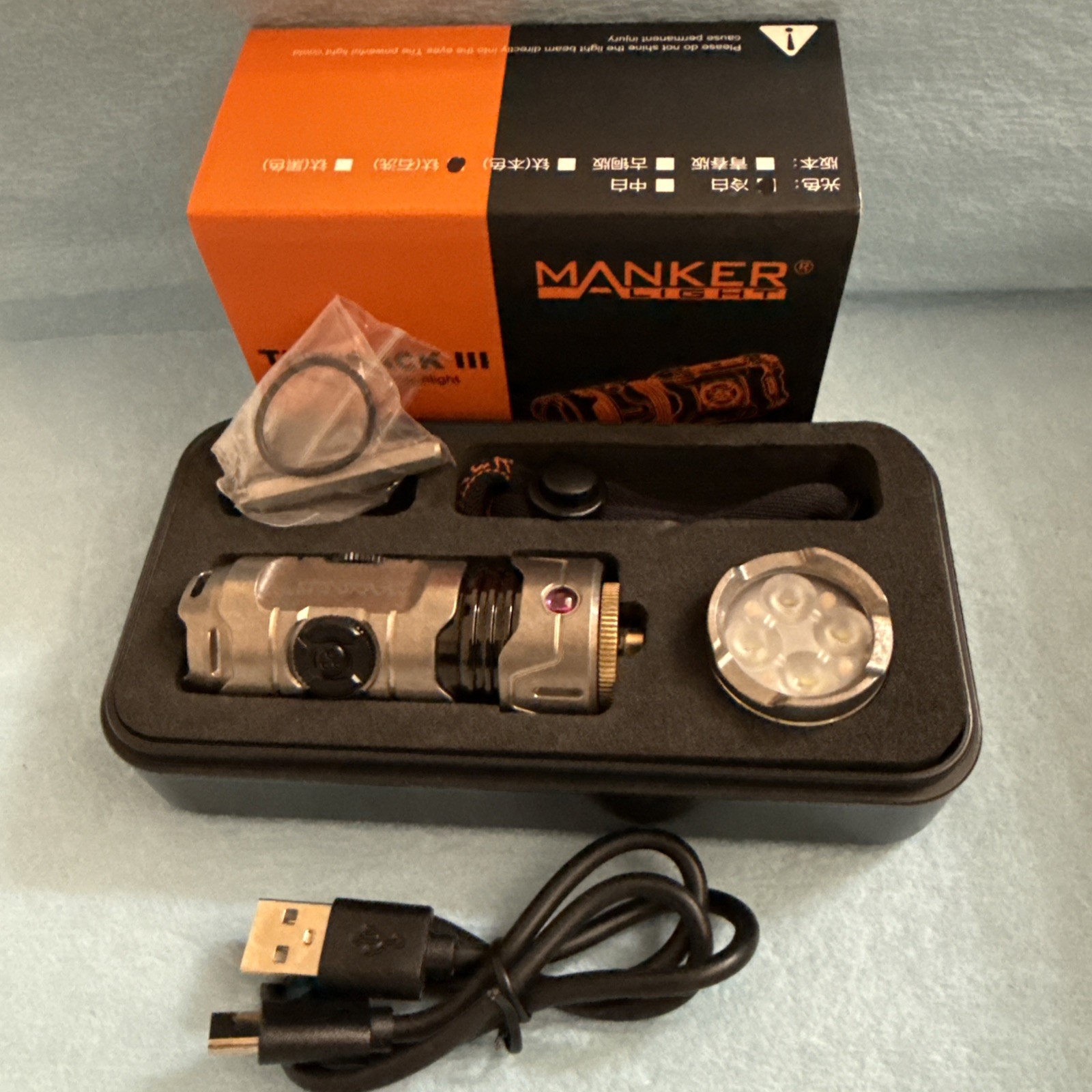 Manker Timeback III EDC Flashlight 2500LM Cool White USB Rechargeable