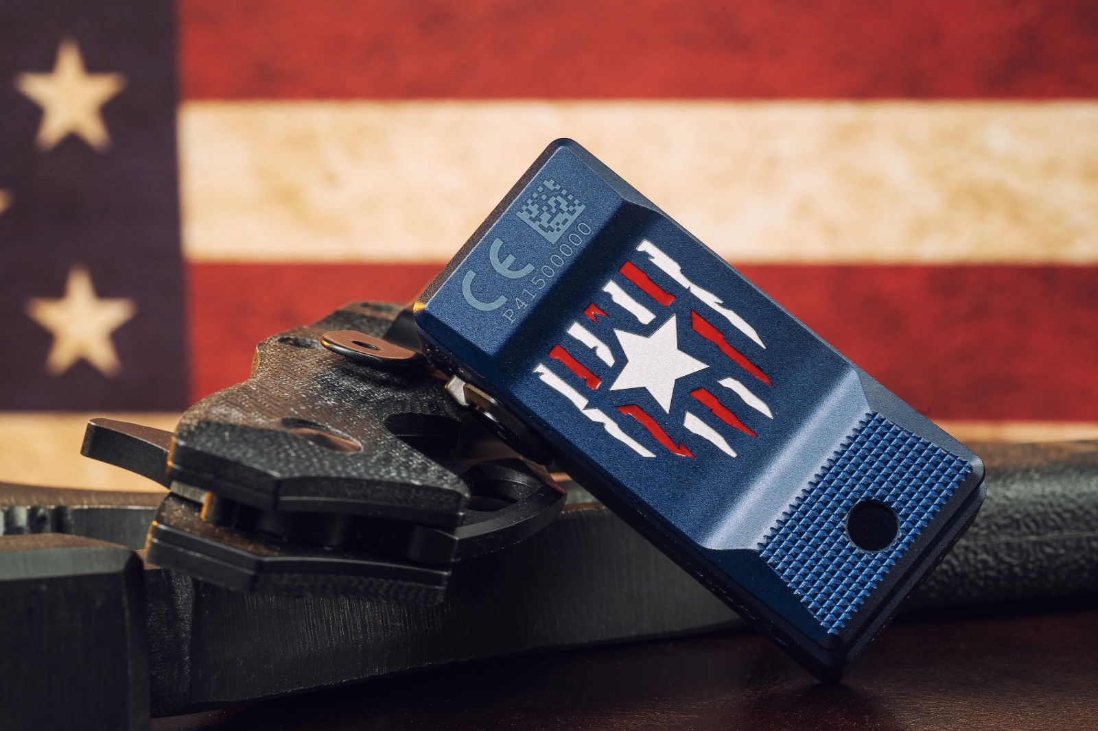 Olight Oclip Ultra Stars & Stripes Clip-On Light, Flood, Spot, & UV Modes, 530L