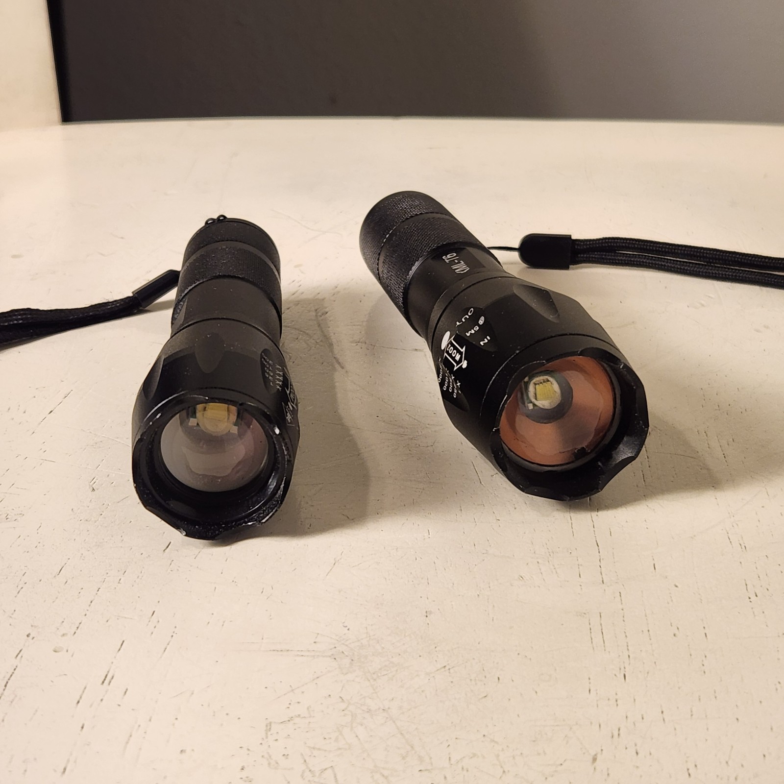 2 Pack Tactical Flashlight XML-T6 LED Zoomable Military Torch Light Unbranded