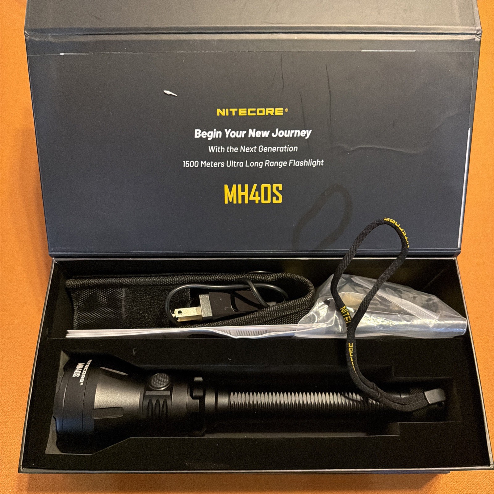 Nitecore MH40S 21700 1500 Meter Throw USB-C Rechargeable Flashlight 1500 Lumens