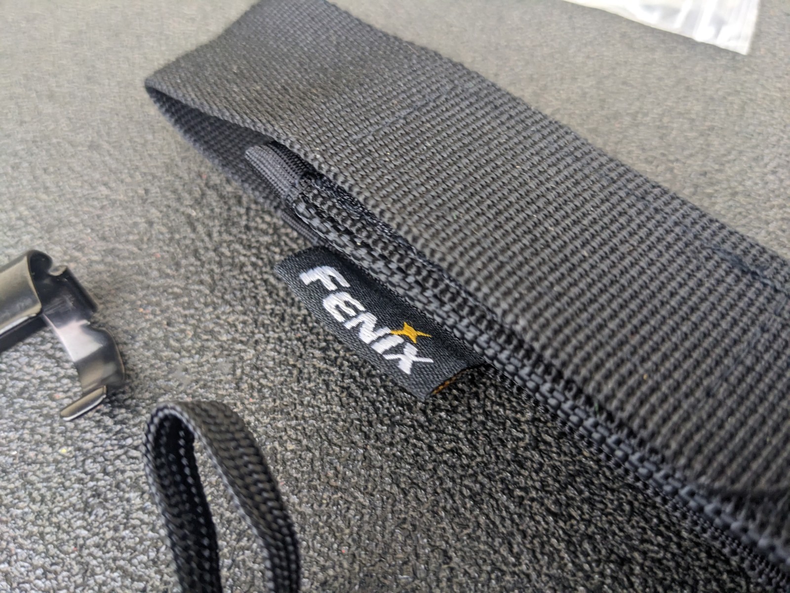 #bl815 FENIX FLASHLIGHT NYLON CARRYING CASE SHEATH, LANYARD, AND POCKET CLIP