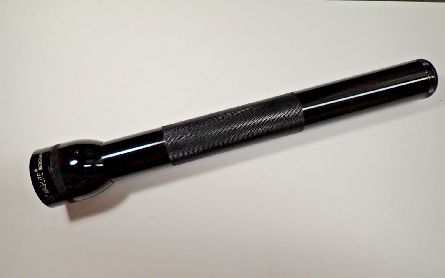 Mag-Lite 4 D Cell Black Aluminum LED Flashlight