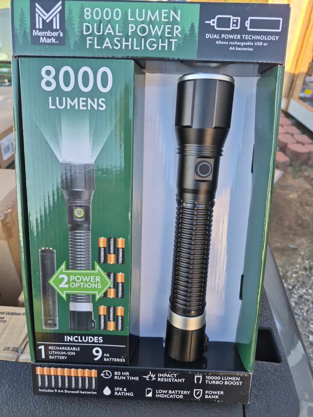 Dual Power 8000 Lumens Flashlight 80hr. Run Time