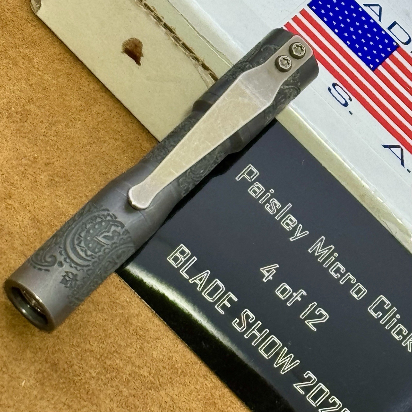 ✨#4 of 12 Titanium Blade Show CWF Charles Wiggins Flashlight Paisley Micro Click