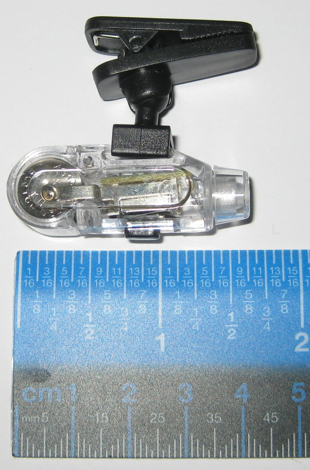 Clip On White LED Light with Swivel – Batteries AG10 Included – SE FL3404B