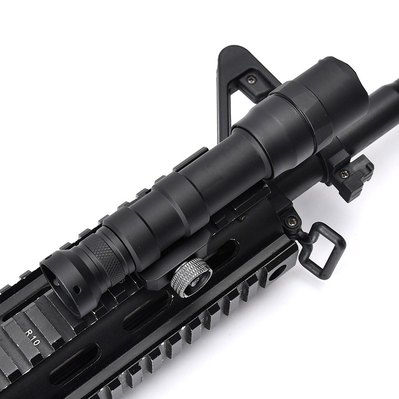 WADSN M600DF LED Scout Light M600 1400LM Tactical Flashlight Metal Lamp SF Mark