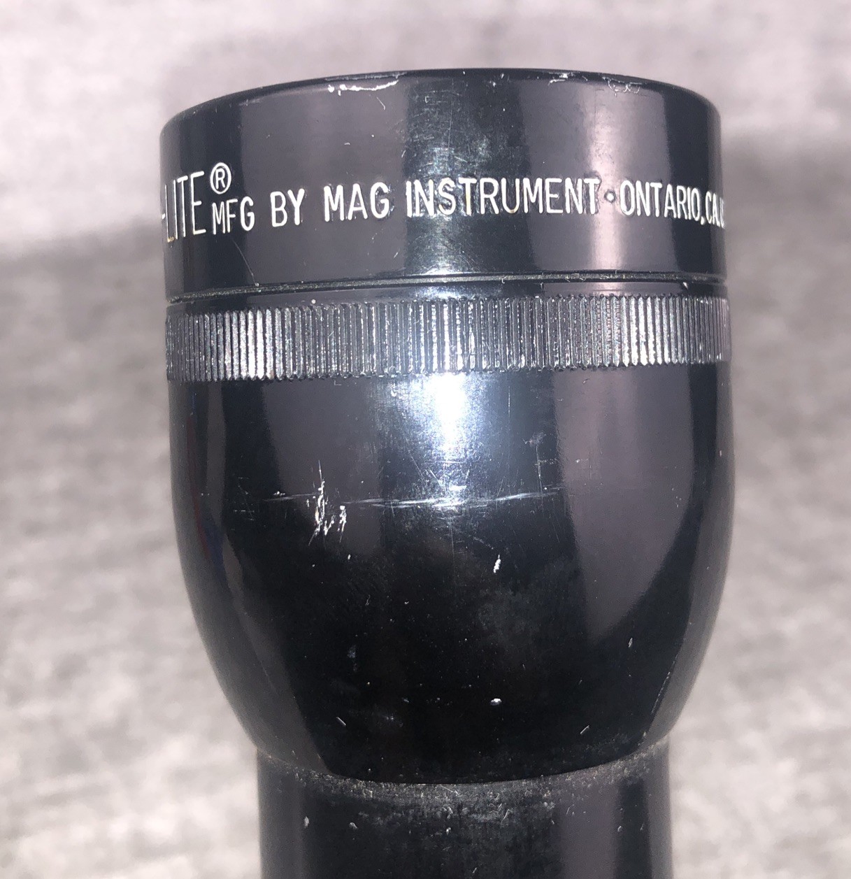 Vintage MAG-LITE Flash Light 12 1/2 Inch Metal 3D Cell Black Tested & Working