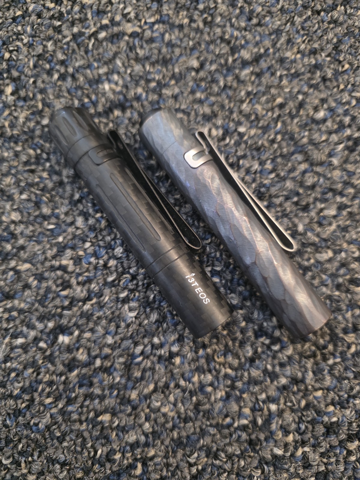 Olight Bundle, Customized i3t & Carbon Fiber i3t.