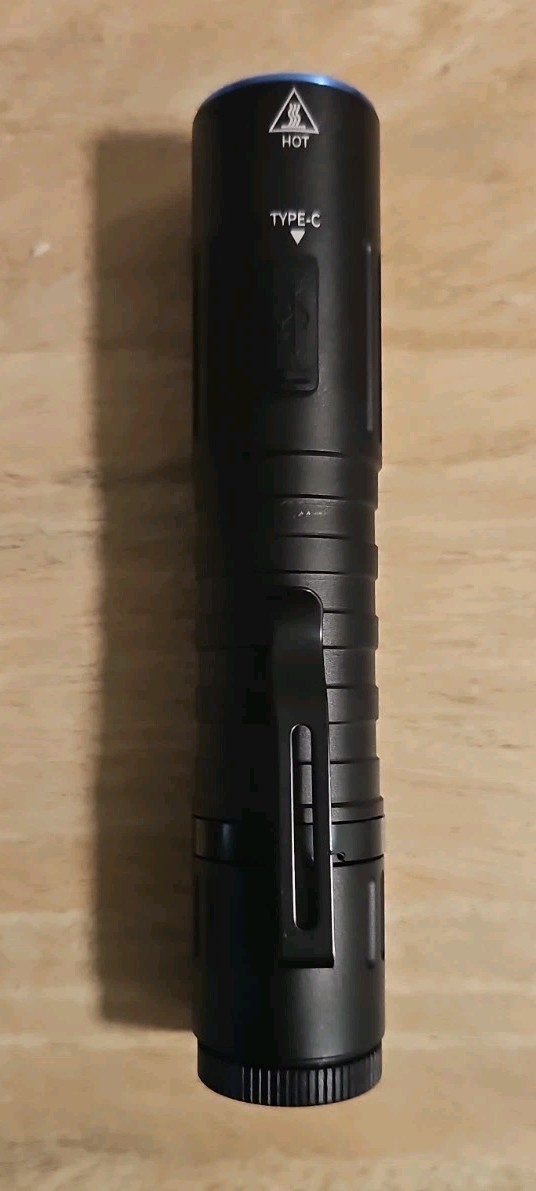 Warsun Rechargeable EDC Flashlight Waterproof With 8 Lighting Modes