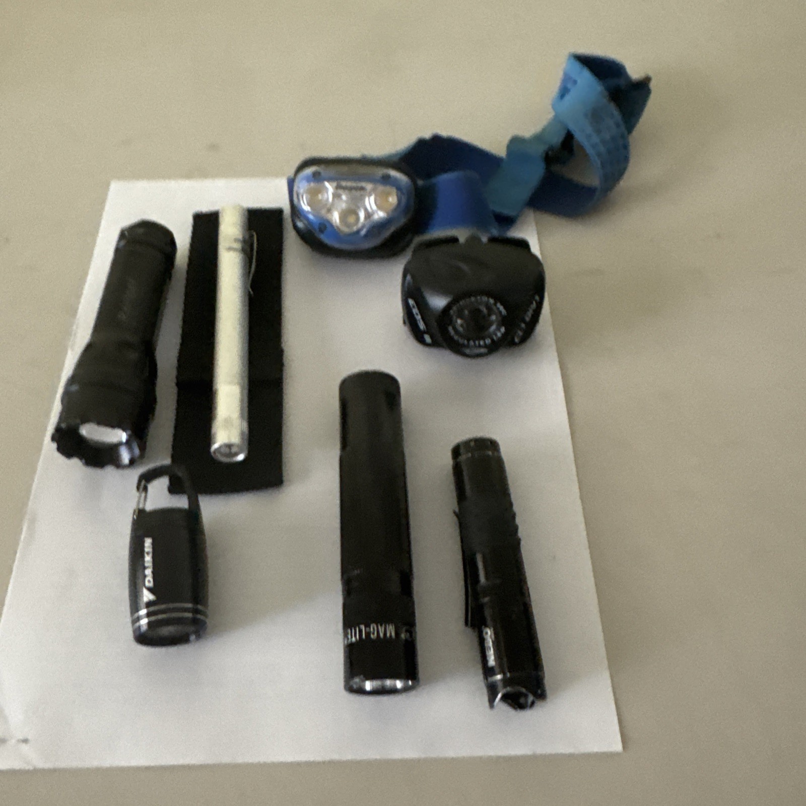 Flashlights Lot Of Seven Various Sizes All Working
