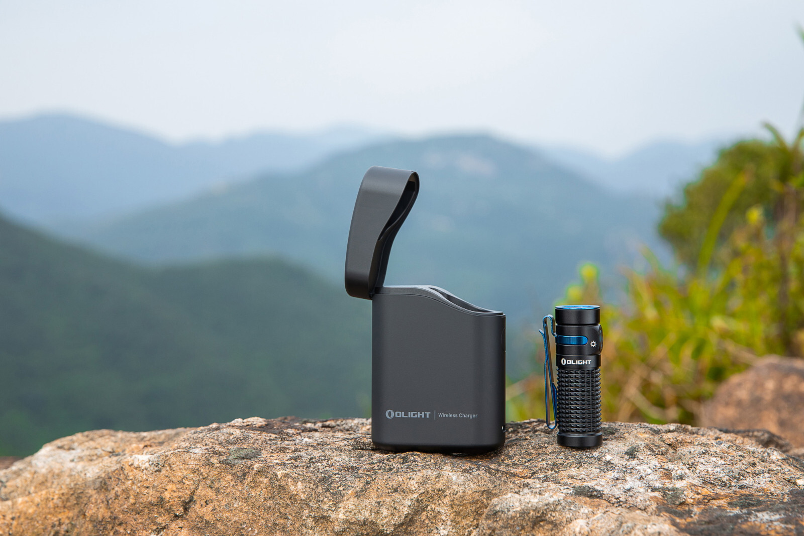 Olight Baton 4 Premium Rechargeable Flashlight w/Charging Case, 1300 Lumen, 170M