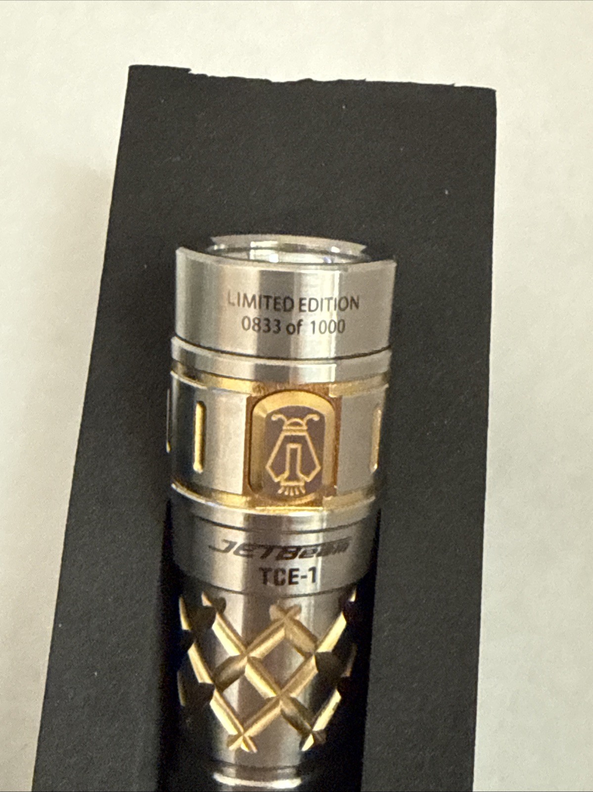 JETBeam TCE-1 Titanium Limited Edition Flashlight 600LM CREE XP-L EDC Torch