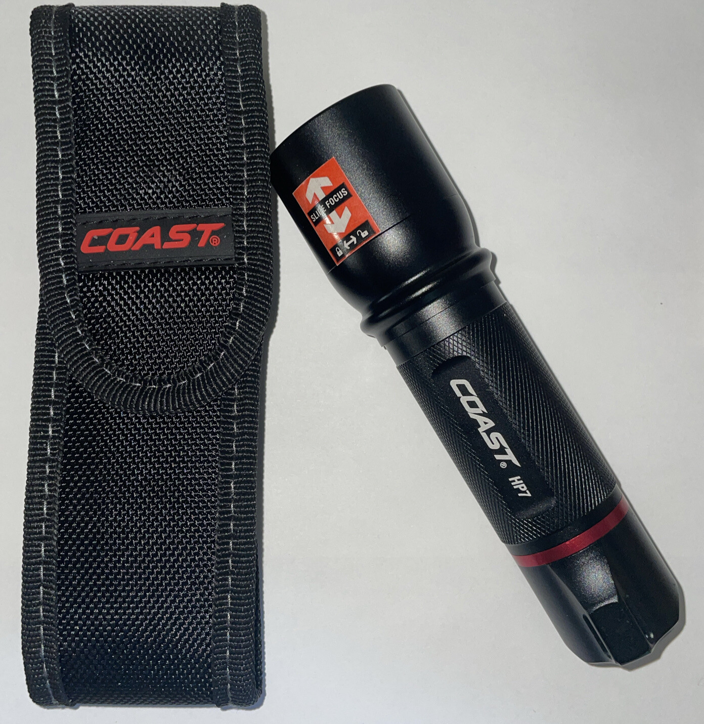 Coast HP7 Pure Beam Focusing Flashlight in Original Box