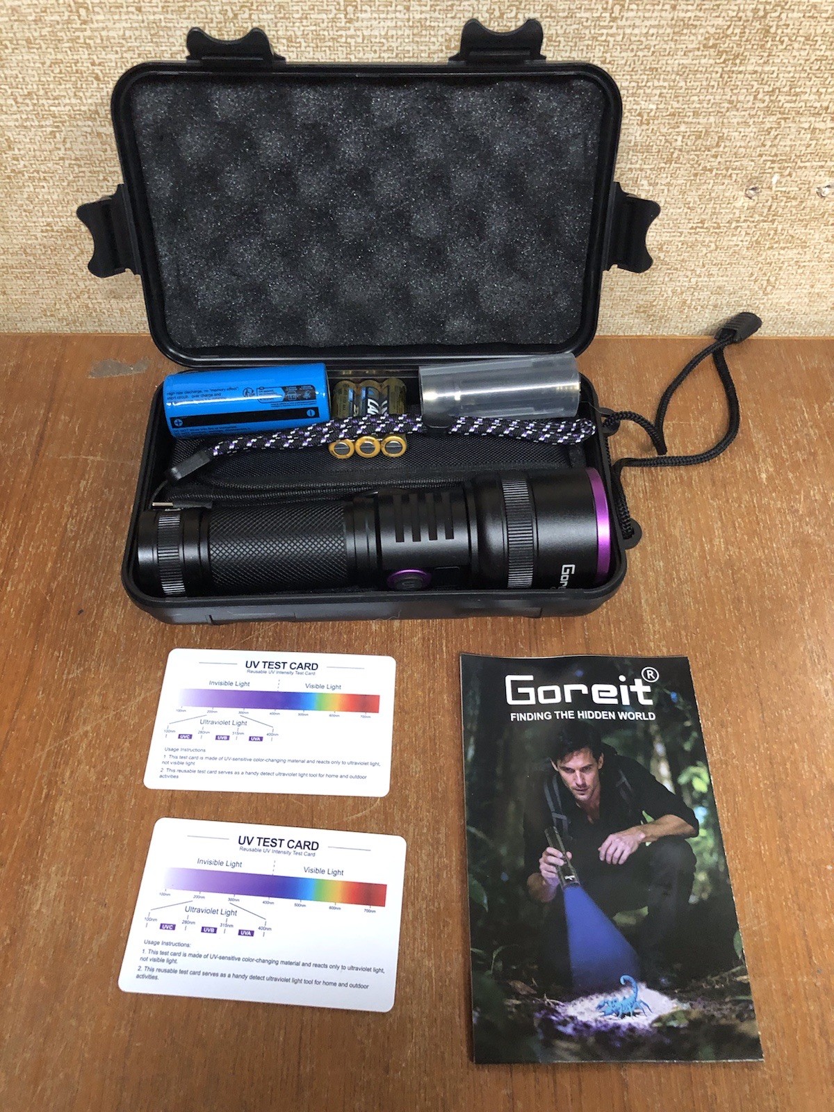 New Open Box Goreit G1979 4-Core 365nm UV LED Tactical Flash Light Complete