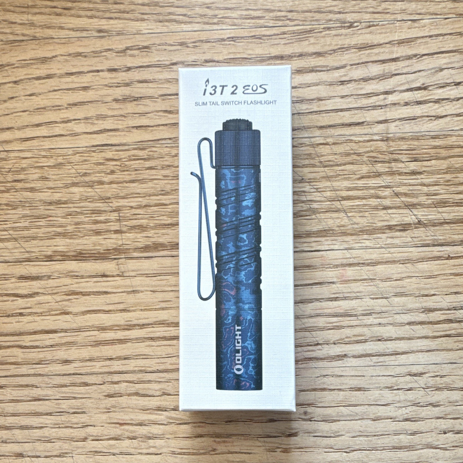Olight i3T 2 EOS 200 Lumens Damtanium Camo Pattern