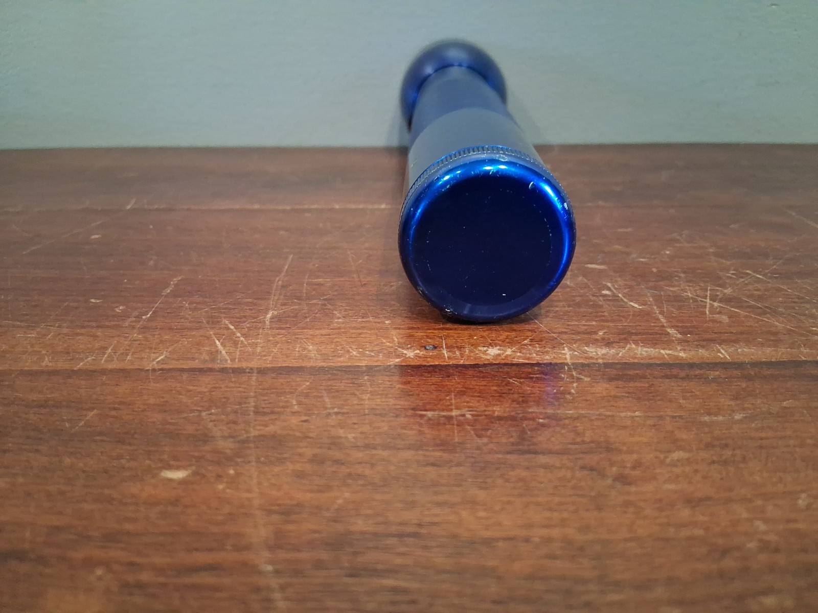 10″ MAG-LITE 2D Flashlight WORKING – Color Blue (10 Inch) MADE IN USA Used Cond.