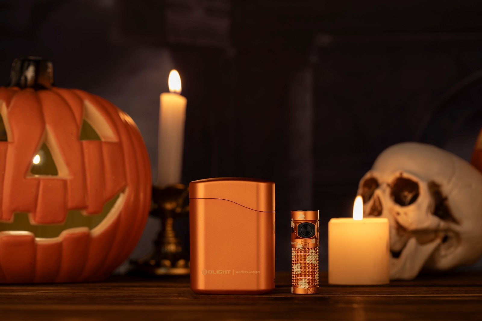 Olight Baton 4 Premium Spooky Web Flashlight W/Charging Case, 1300 Lumen
