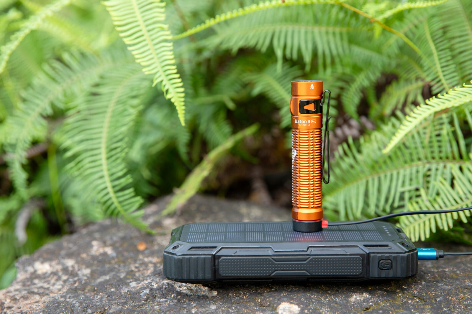 Olight Baton 3 Pro Orange Skeleton Rechargeable Flashlight, 1500 L, Cool White