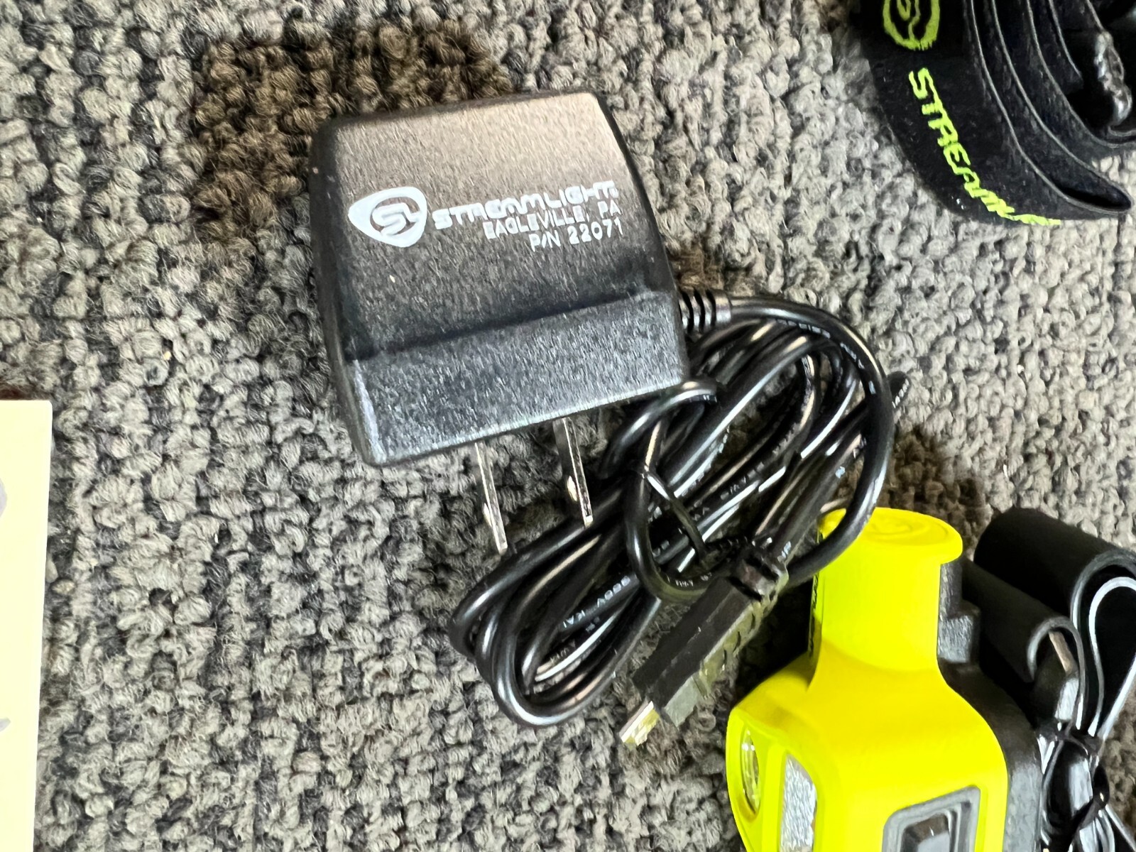 StreamLight Rechargeable Headlamp Yellow 55MJ59 | 22071 | 250 Lumens