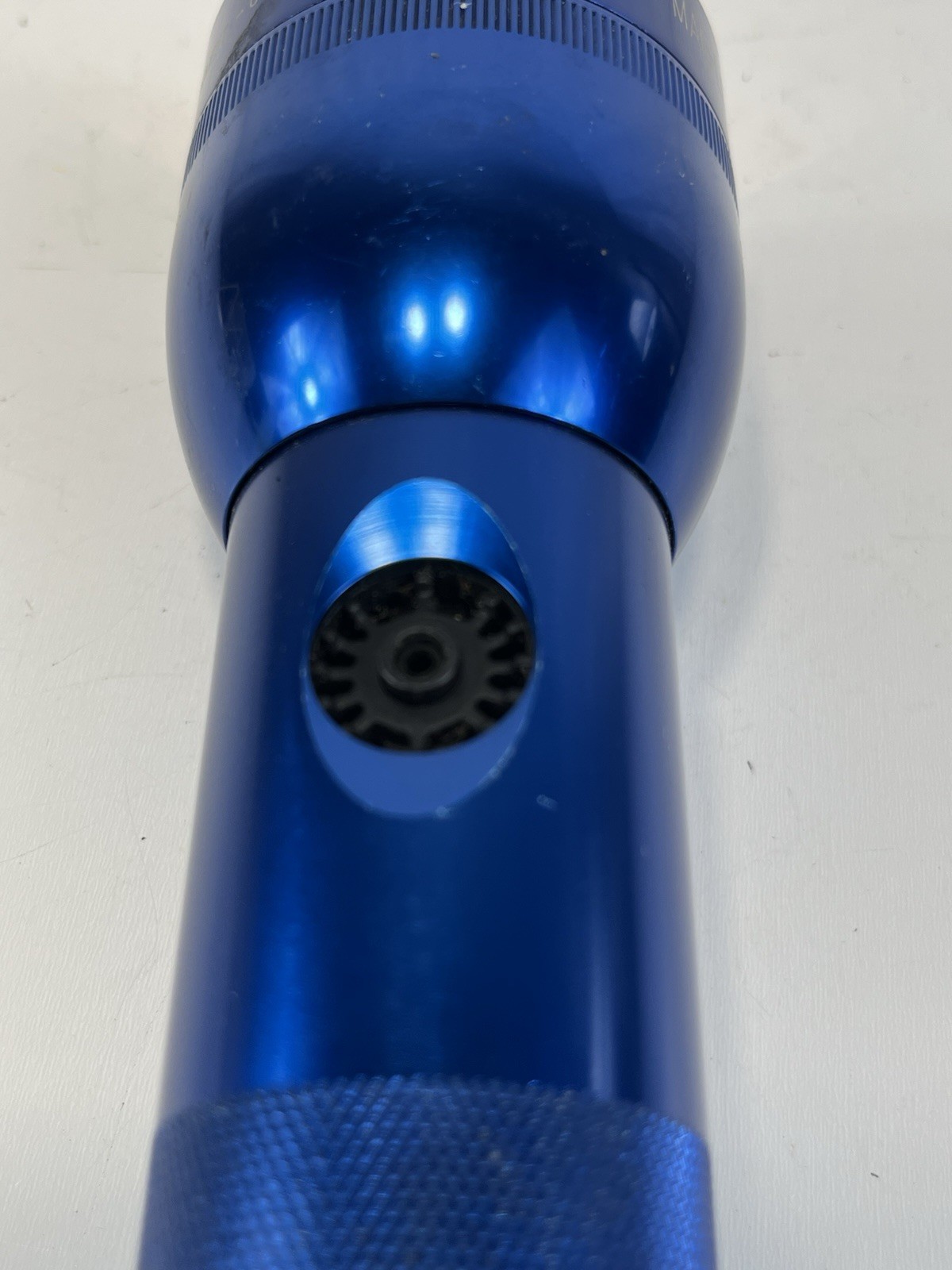 Mag-Lite Flashlight 12″ Long Blue Works Branded Missing On-Off Button 3 D Batter