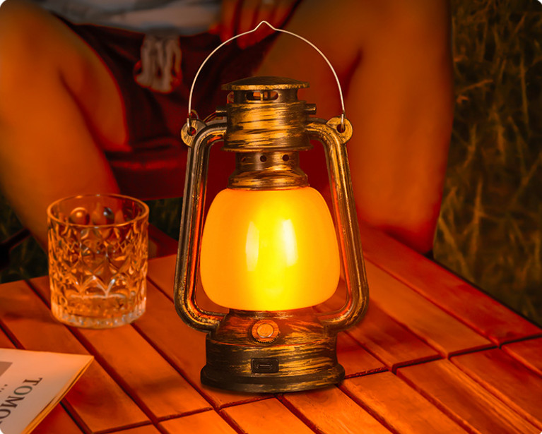 Vintage Lantern Portable Camping Bar Lamp w/Handle Atmosphere Light Power Bank 8