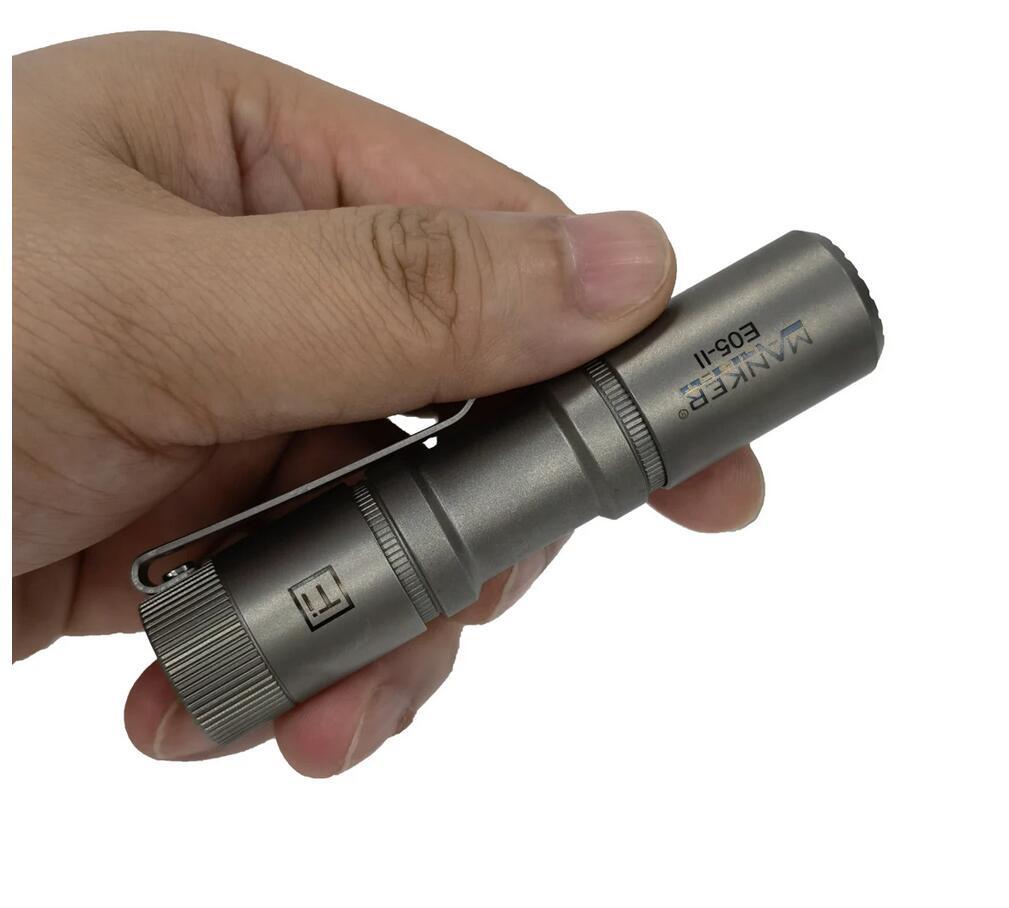 Mankerlight E05 II 1300 Lumen Titanium Mini EDC Flashlight 14500 AA Torch Lamp