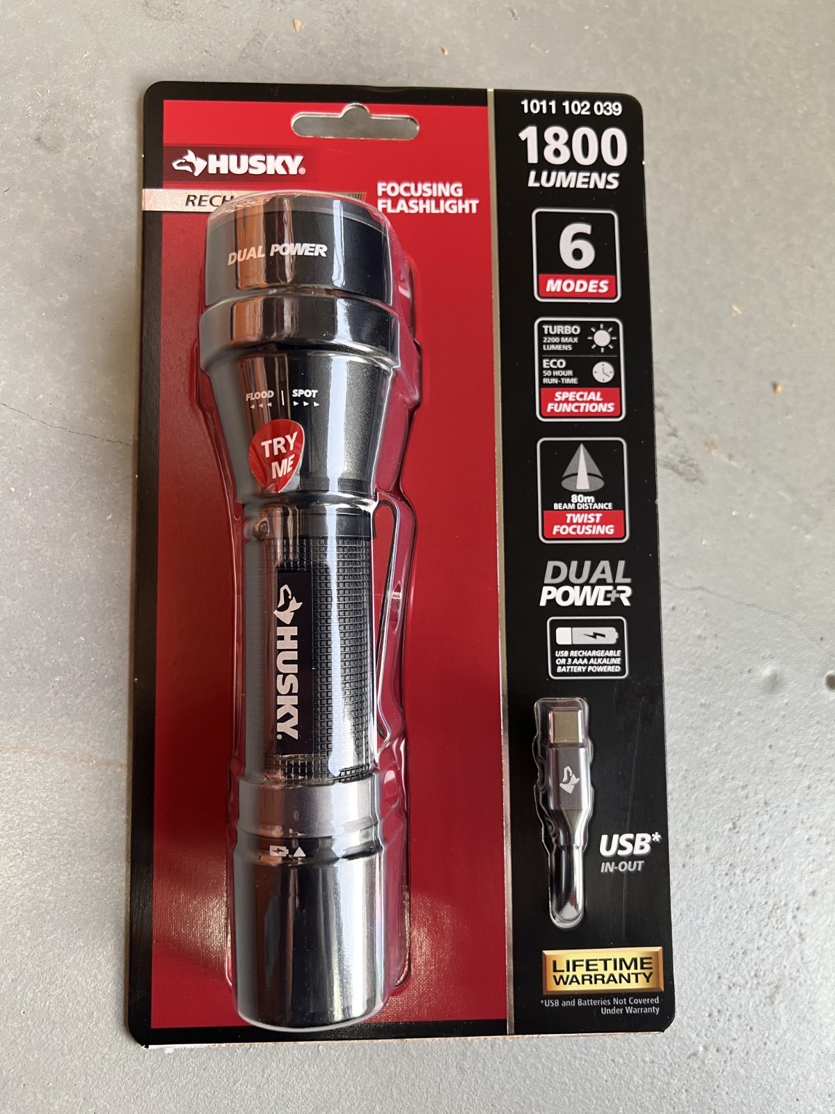Husky 1800 Lumens Dual Power LED Rechargeable Lithium Ion Focusing Flashlight
