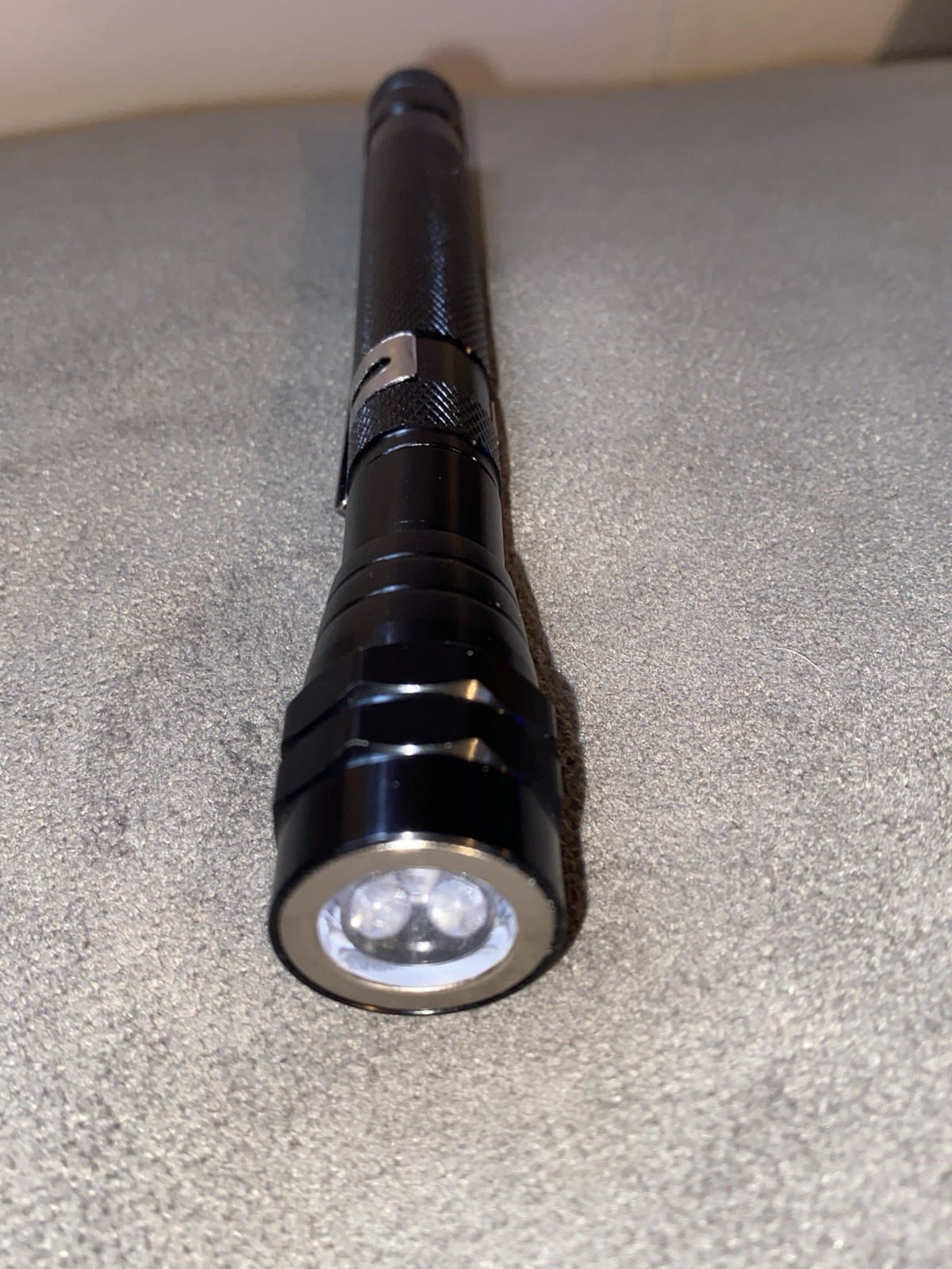 Vibelite Extendable Magnetic Flashlight with Telescoping Magnet and Pickup Tool