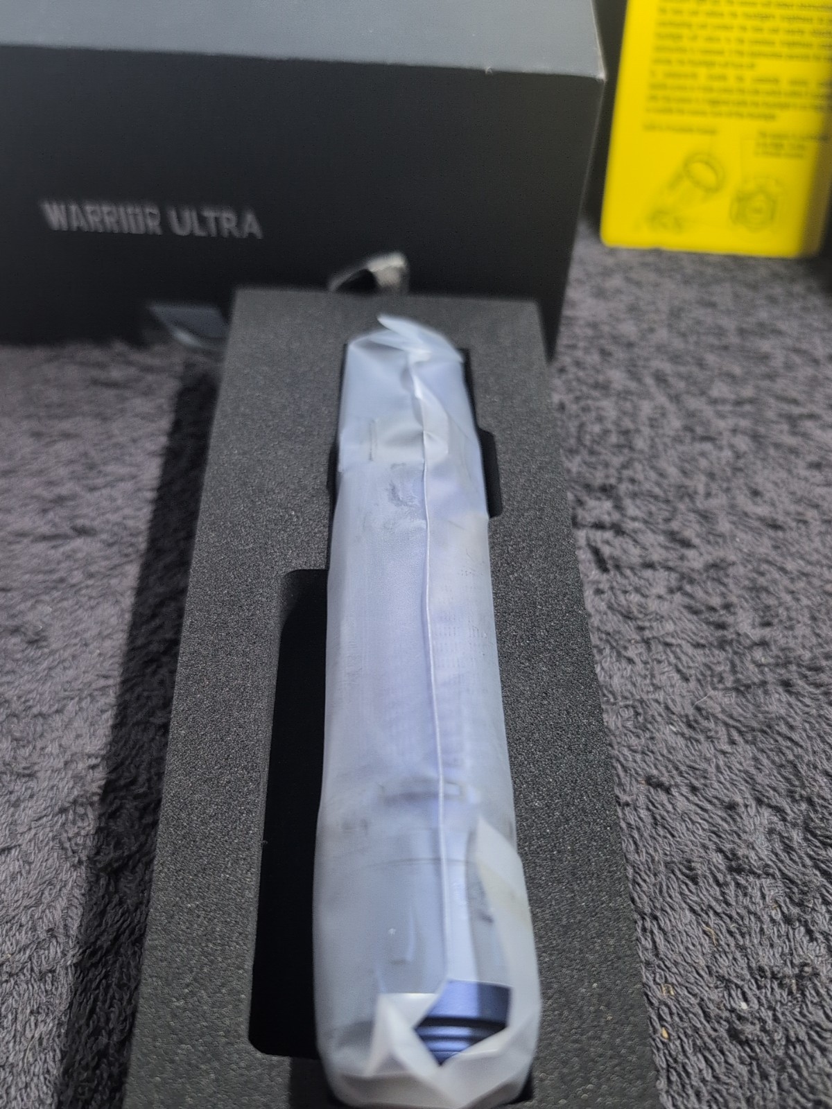 Olight Warrior Ultra Navy Blue2500 Lumens Tactical Flashlight W/ OAL Material