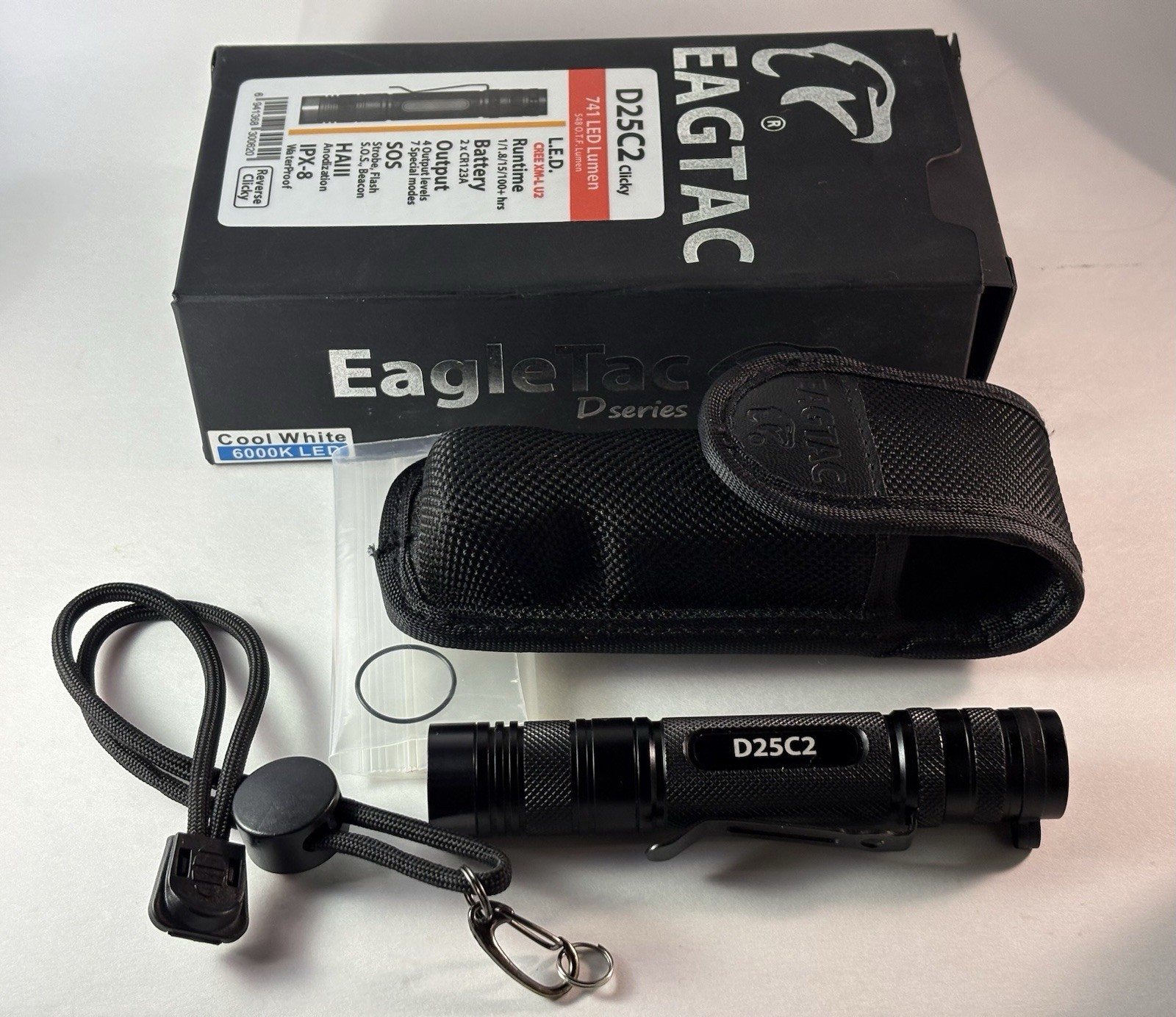 Eagletac EAGTAC D25C2 Clicky XM-L U2 LED Flashlight 741 Lumens CR123A 16340