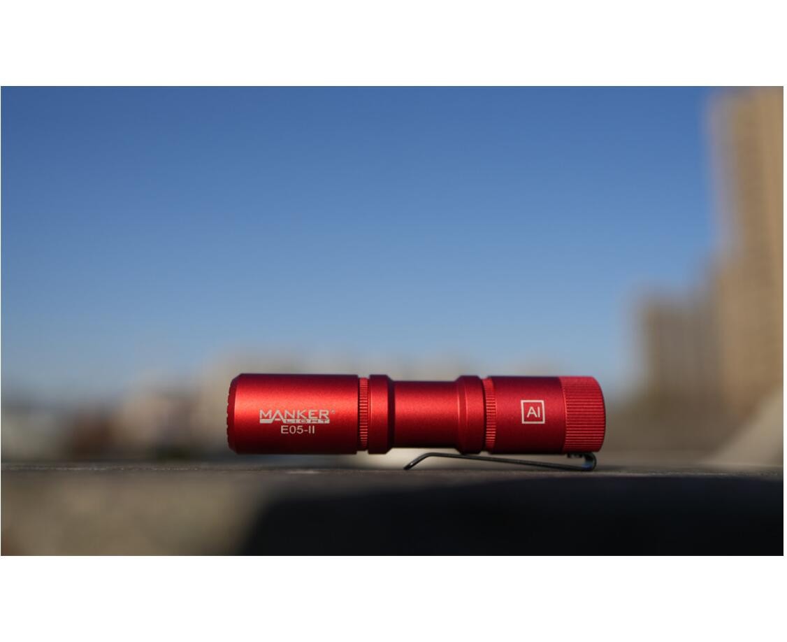 Mankerlight E05-II Red AA EDC Flashlight 1300/800 Lumen MINI Pocket Torch