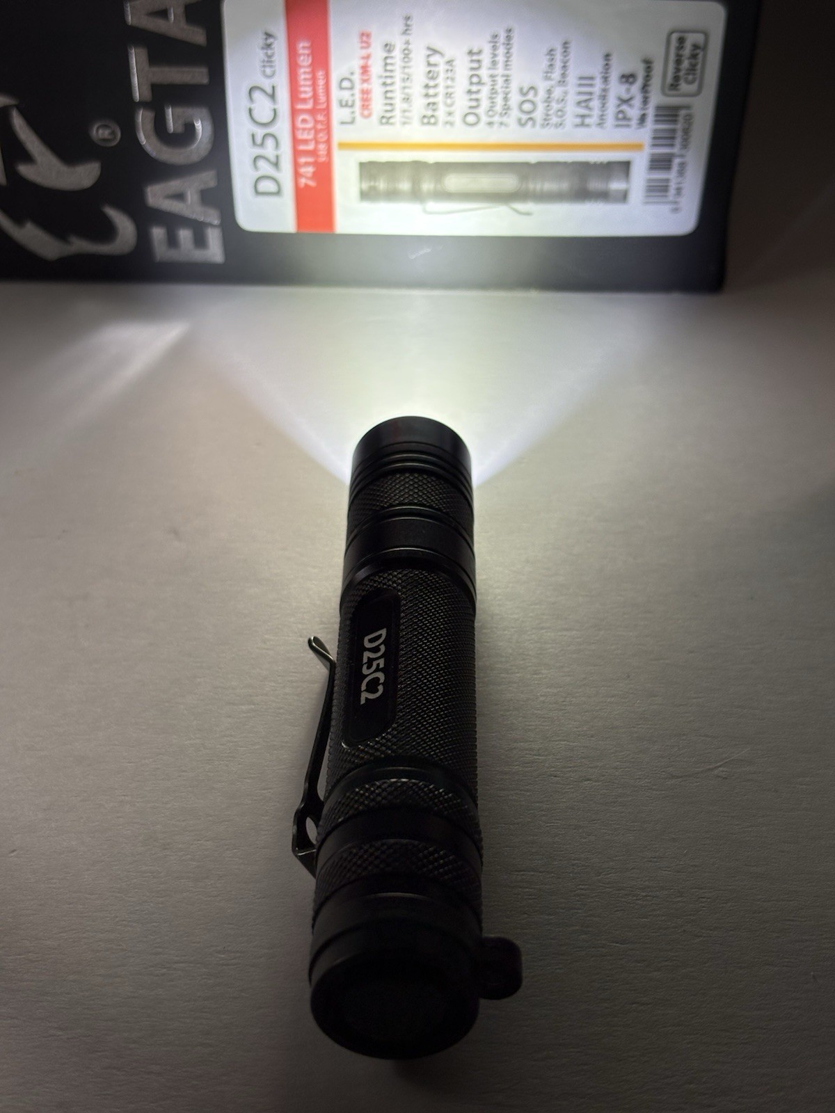 Eagletac EAGTAC D25C2 Clicky XM-L U2 LED Flashlight 741 Lumens CR123A 16340