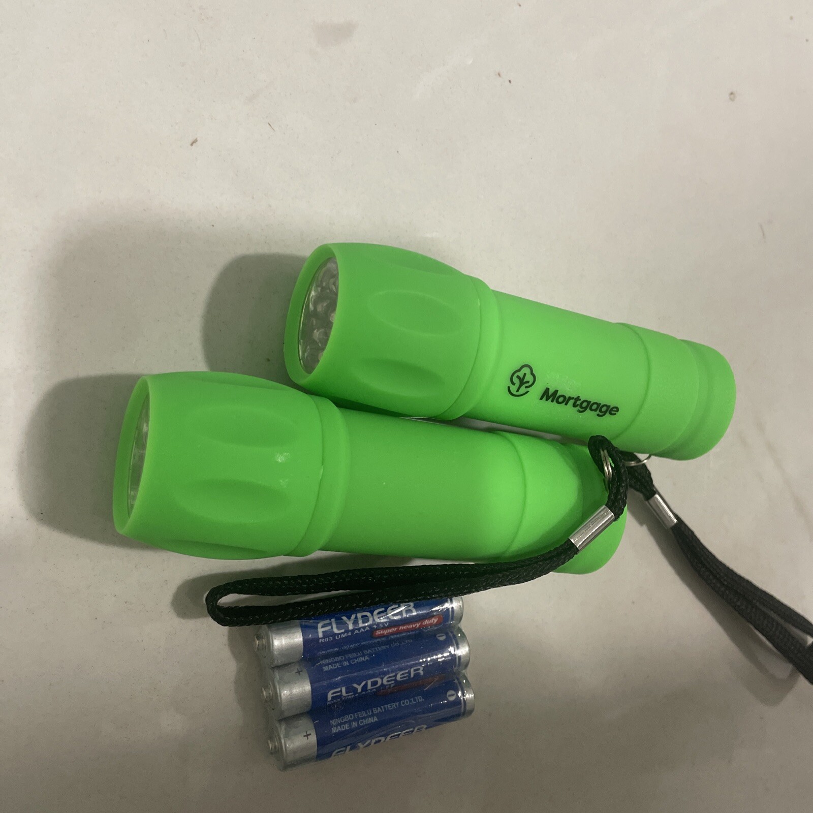 NEW X2 9 BULB LED FLASHLIGHTS batteries included Lime Green Pocket Light