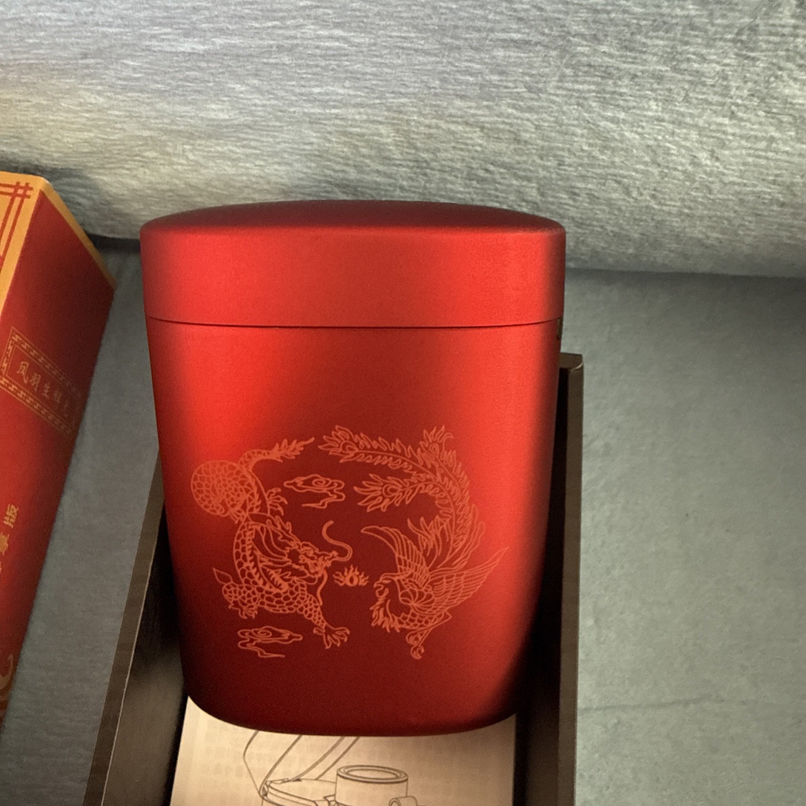 Olight Baton 3 Red Limited Edition Rechargeable LED Flashlight