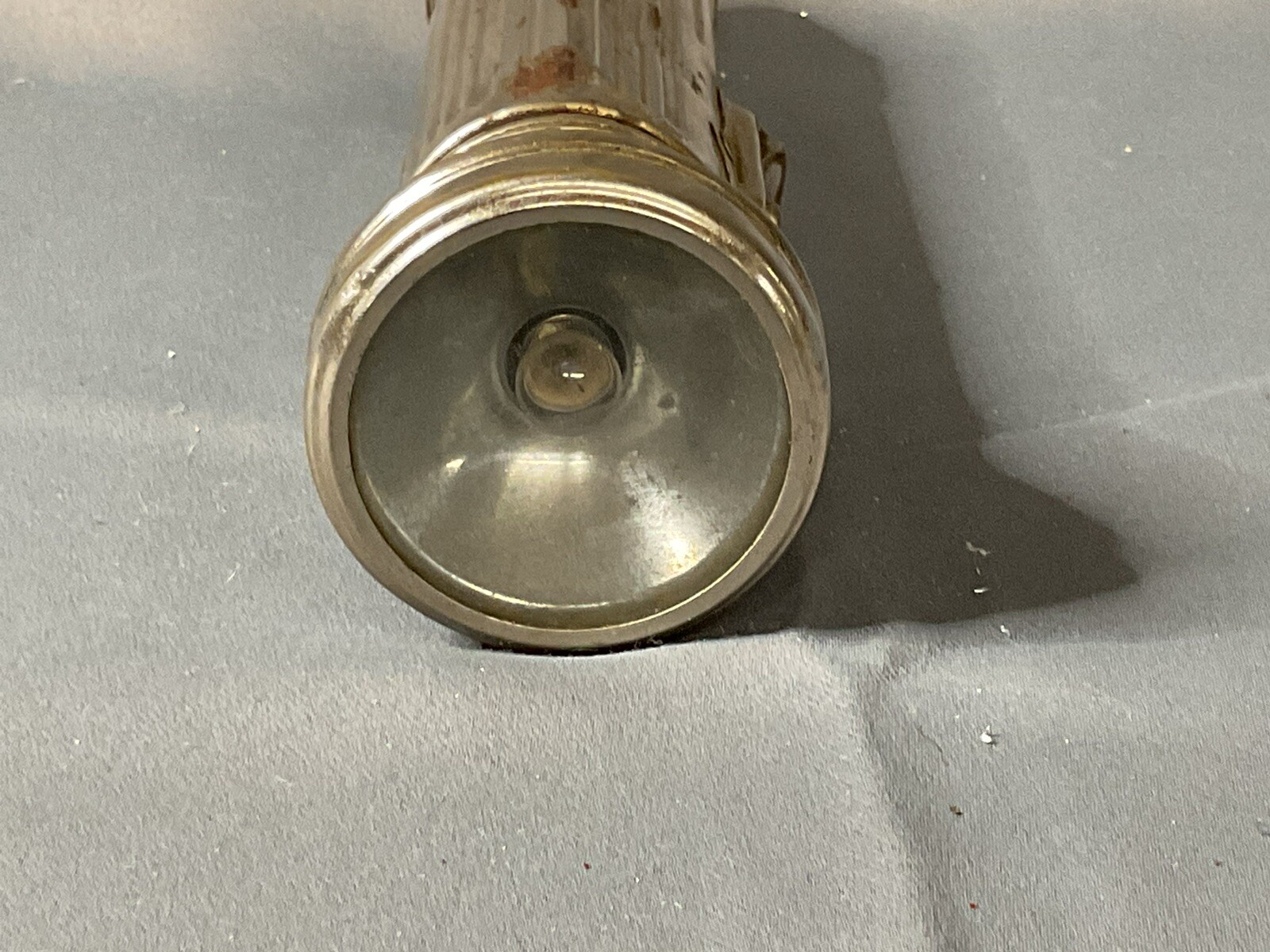 USA Light Flashlight 7in Works