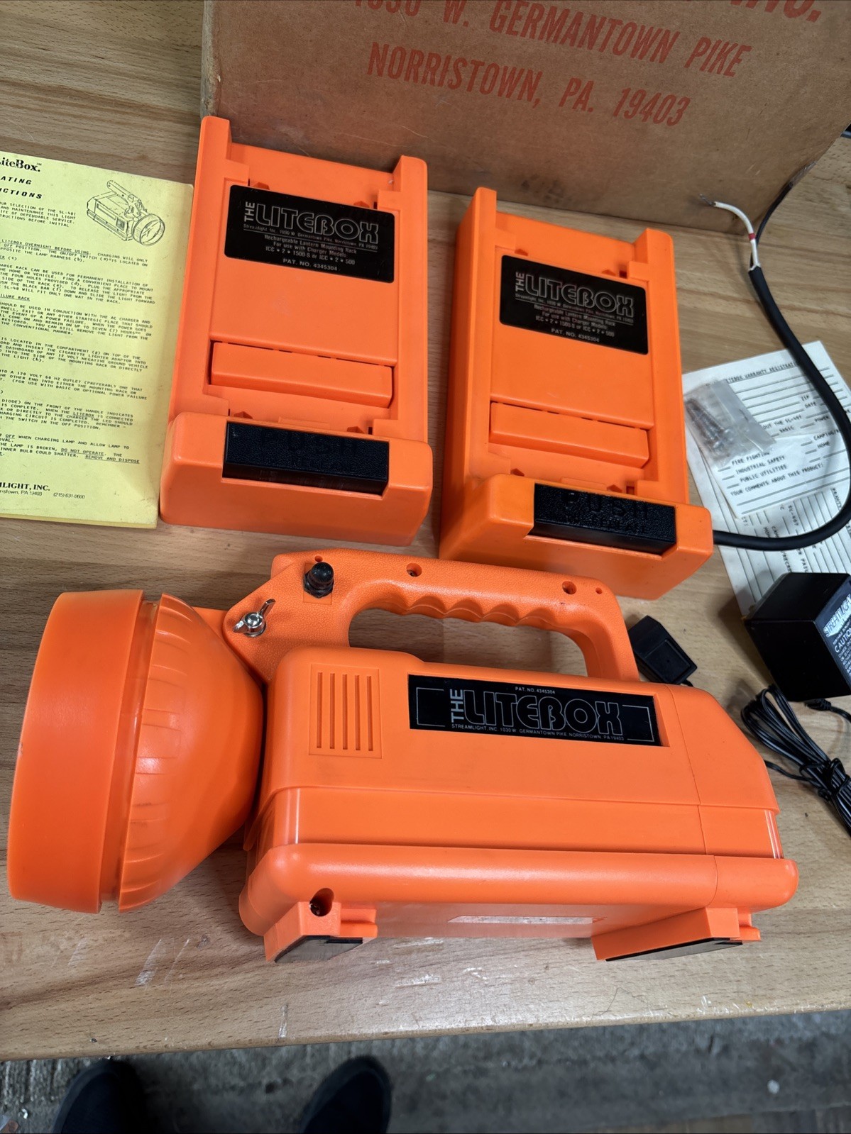 The LiteBox SL-40 Streamlight In Original Box With Accessories