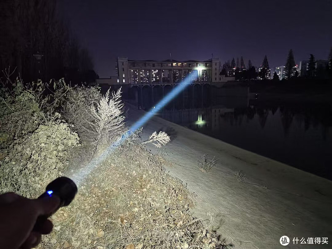 MATEMINCO LEP Flashlight 1350 Meters 1550 Lumens Spotlight Floodlight Torch