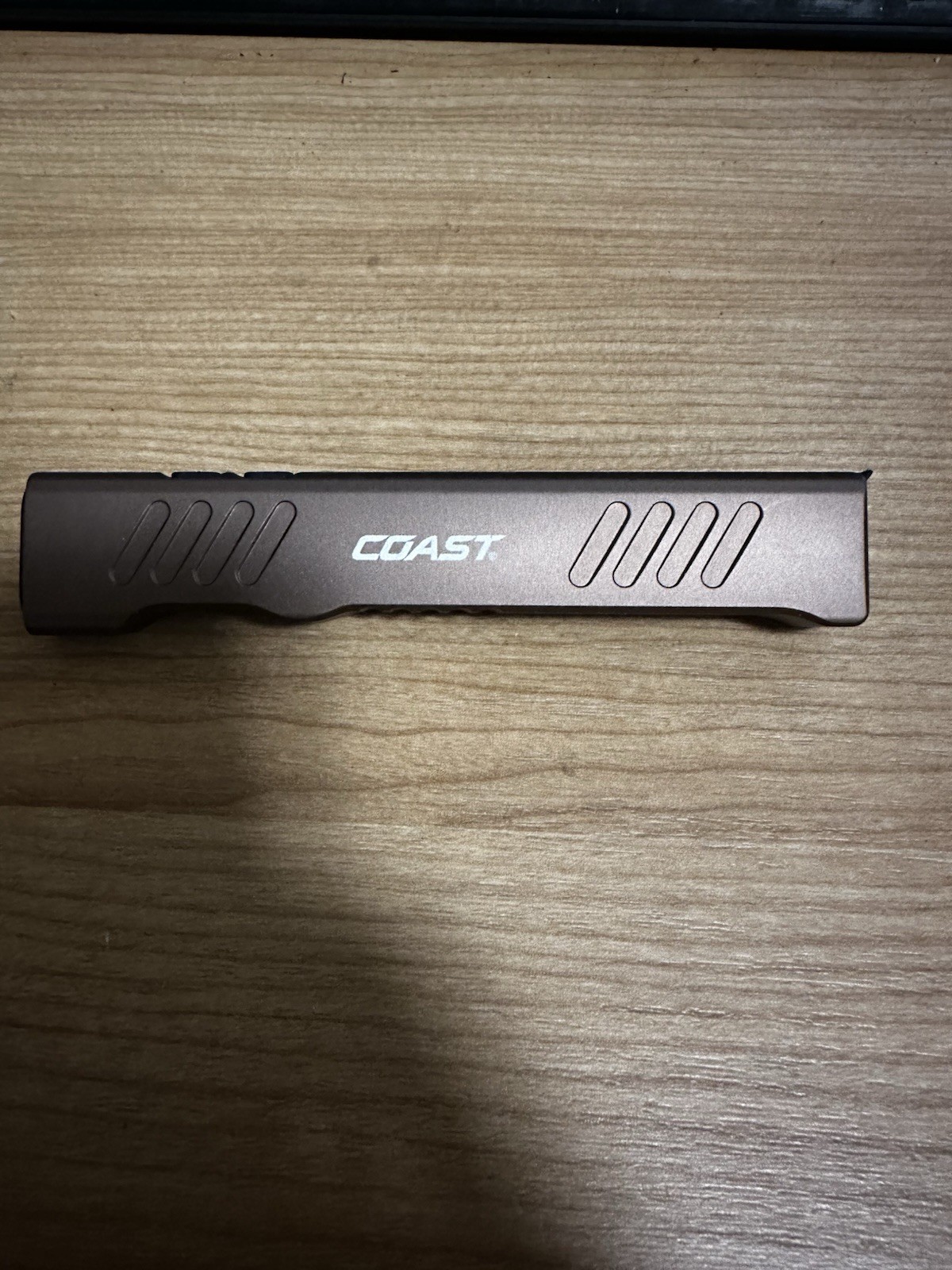 Coast Slayer PRO DUNE Color Rechargeable Compact LED 1150 Lumen Flashlight 31104
