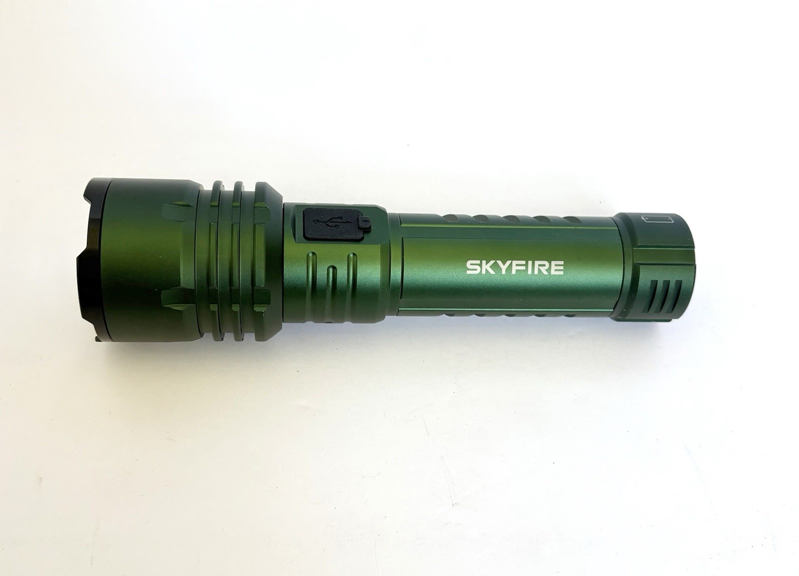 SKYFIRE 1376J Green Flashlights w/Ignition Lens Rechargeable, High Lumen No Box