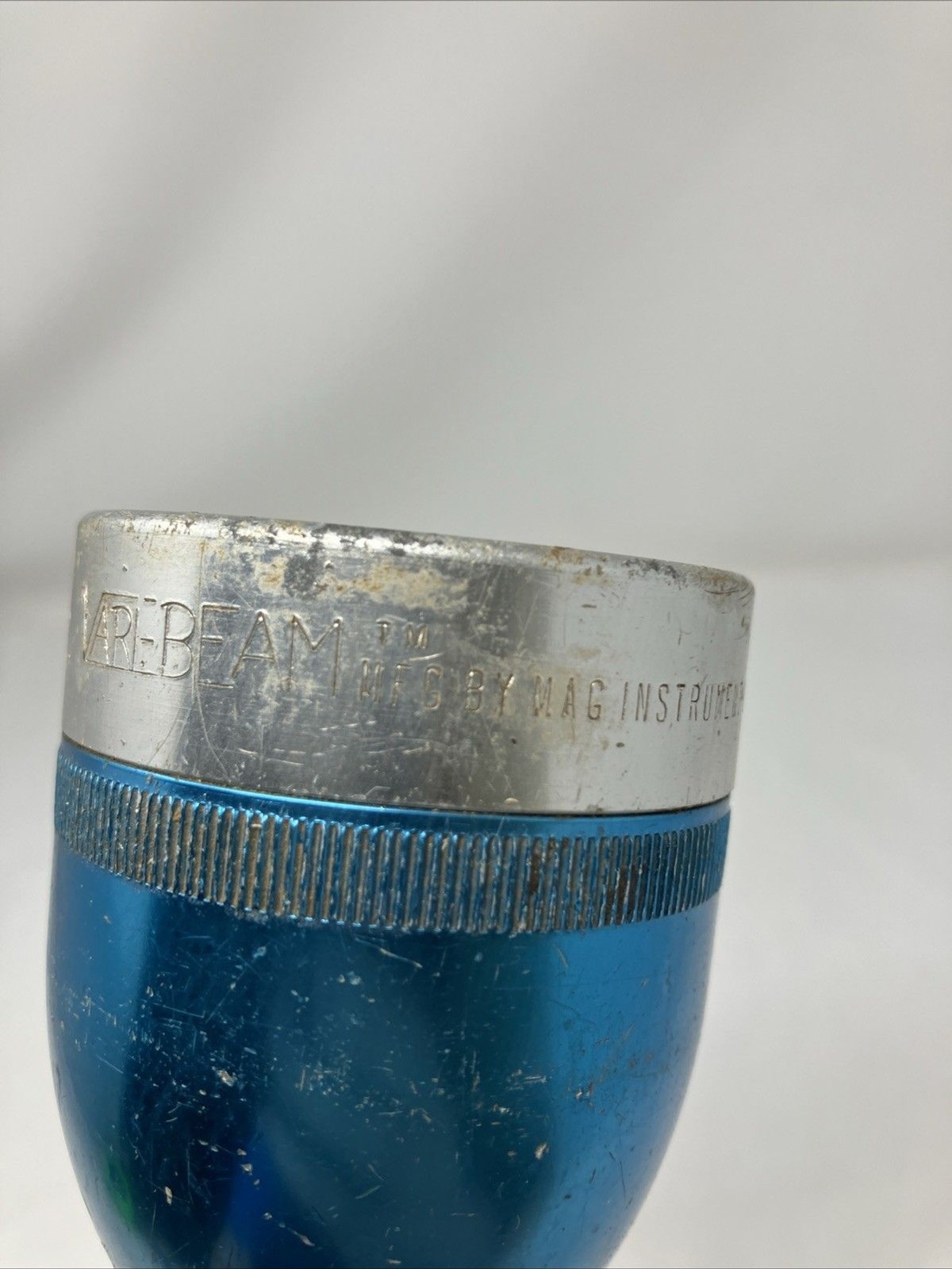 Vintage Vari-Beam Flashlight Mag Industries – Blue w Chrome USA 12-1/2” 3 D