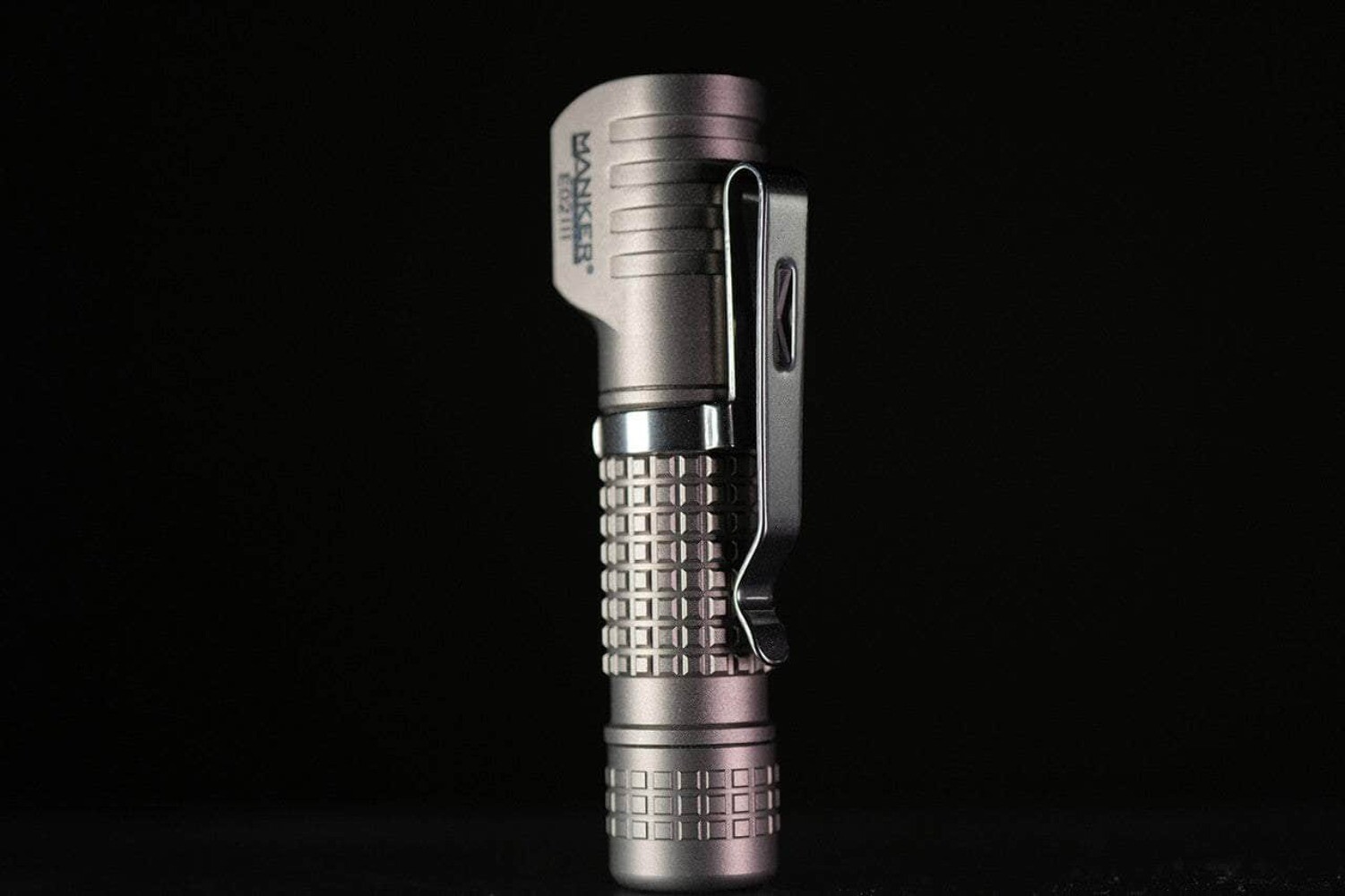 Manker E02 III – Titanium