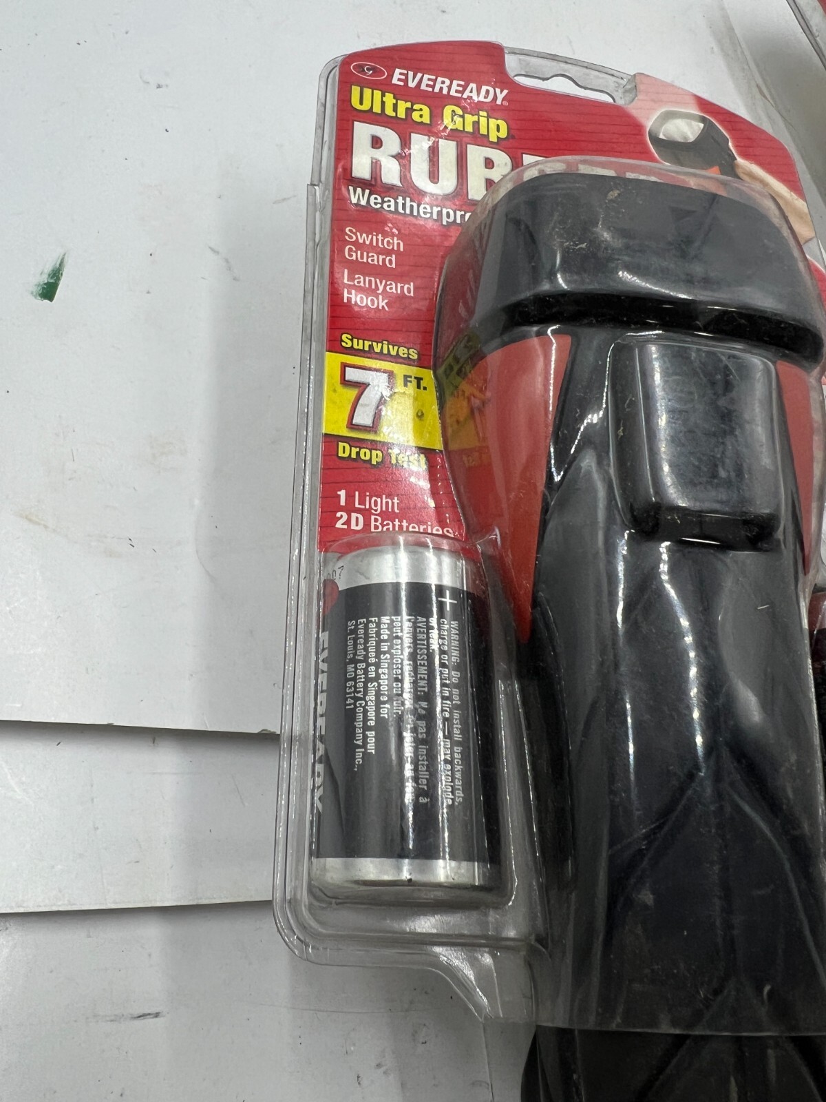 Energizer R250WB-S Rubber Ultra Grip 2 D size Flashlight Battery KPR-102 Krypton