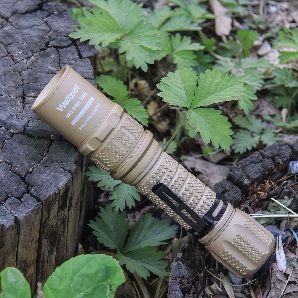 Weltool W3Pro FDE TAC Flashlight 930lm LEP Desert Tan USB-C Rechargeable