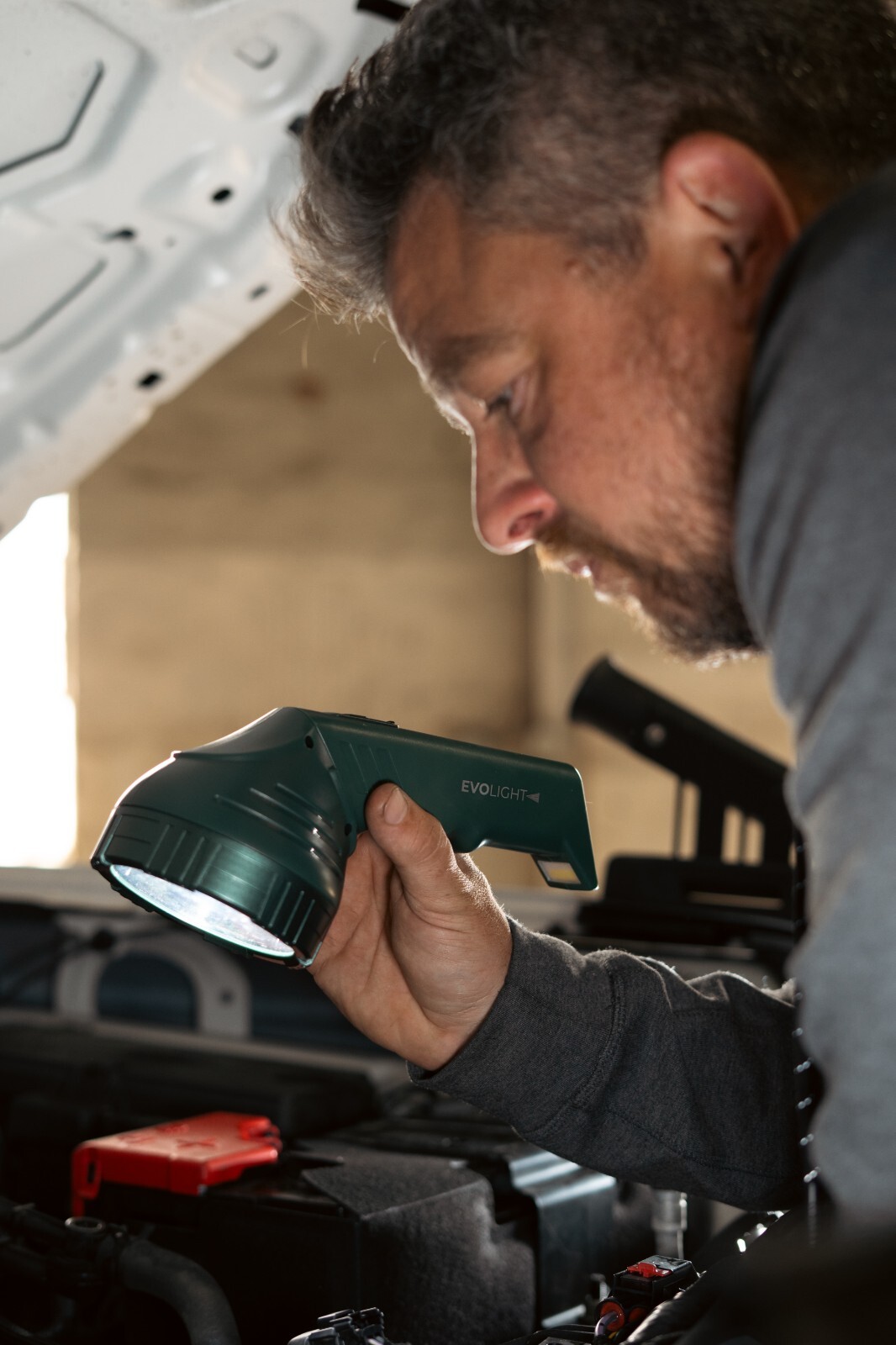 EVOLight – Rechargeable LED Flashlight with Built-in Power Bank – BLACK & GREEN